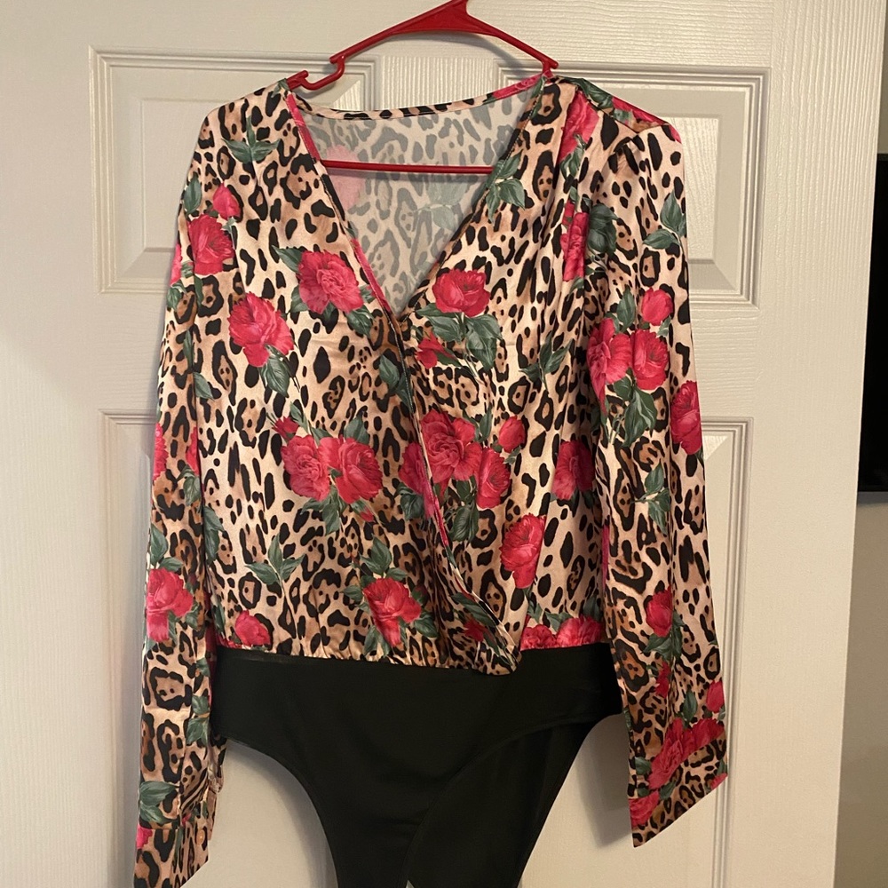 Adorable leopard Bodysuit